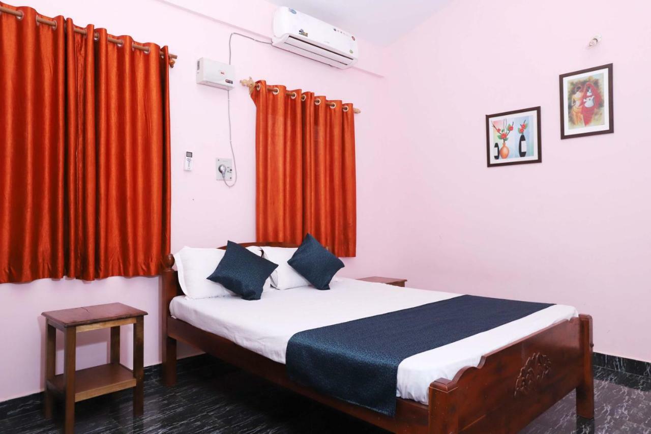 Morjim Sunset Hotel Exterior photo